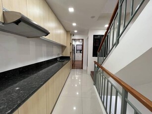 Townhouse For Rent In Project 2, Quezon City
