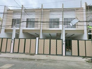 Townhouse For Sale In Culiat, Quezon City