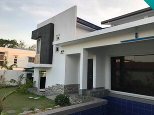 Villa For Rent In Anunas, Angeles