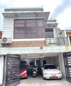 2 Storey, 3 Bedrooms House For Sale in Greengates, Imus, Cavite