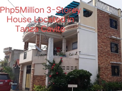 3-Storey, 4 Bedroom Townhouse For Sale in Paradahan I, Tanza, Cavite