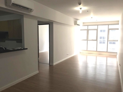 FIRE SALE 2BR with Parking for sale in One Maridien, BGC