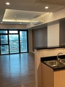 For Sale 2 Bedroom Corner unit with pool area view at Solstice, Makati