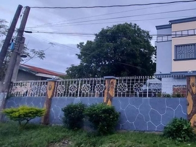 for sale house and lot 2 storey with roof deck in dasma!!!