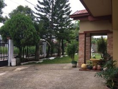 House and lot with swimming pool for sale in Metrogate Silang, Cavite