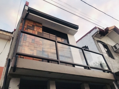 Newly Renovated Townhouse for sale in Malagasang II-B, Imus, Cavite