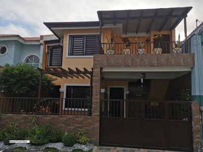 Residential 5 Bedroom House & Lot in Maravilla Subdivision For Sale