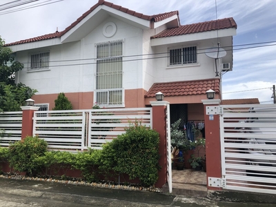 Semi furnished 4Bedroom house and lot for sale