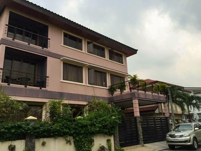 Spacious House & Lot for Sale in Private Village (lower Antipolo)