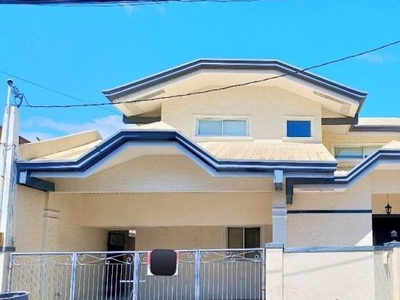 Well Maintained House and Lot in Parañaque