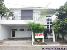 Beautiful Newly-renovated 2-Storey, Semi-furnished House & Lot For Sale inside BF Homes Para?aque