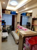 FULLY FURNISHED Pre-owned Amaia Steps Mandaue 1 Queen size bed room