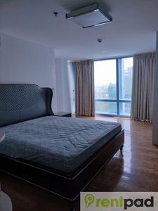 Fully Furnished 3 Bedroom Unit at Three Central for Rent