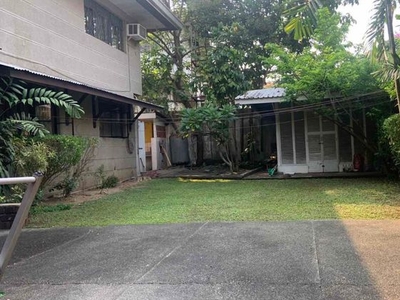 4BR House for Sale in Capitol Homes, Quezon City