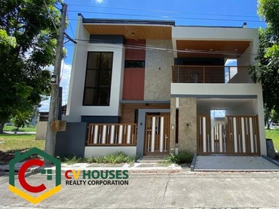 House For Sale In Dolores, Mabalacat