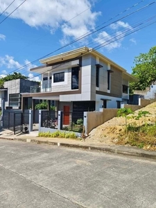 House For Sale In Poblacion Occidental, Consolacion