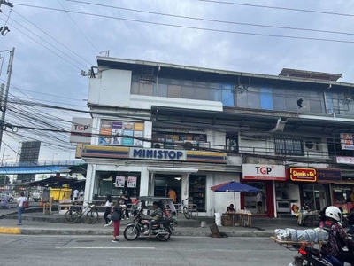 Rush Sale Two Storey Duplex Old Structure House in Quezon City