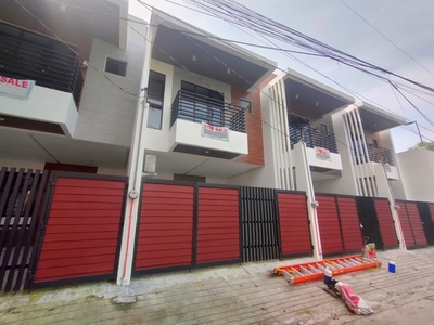Townhouse For Sale In Talon Singko, Las Pinas