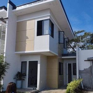 Single Attached House and Lot in Biñan Laguna