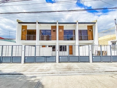 House For Sale In Pamplona Uno, Las Pinas