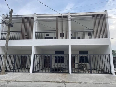 Townhouse For Sale In Maitim 2nd East, Tagaytay