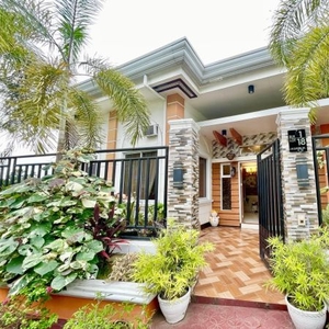 Spacious Elegant House and Lot in Cabantian, Davao, Davao del Sur