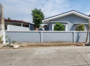 320sqm House for Rent in Bf Homes, Paranaque
