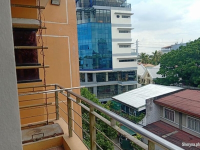 4 storey Bldg plus Roof Deck, Pool & Penthouse in Pinyahan QC