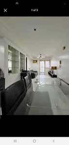 1BR WITH BALCONY FOR RENT IN MAKATI: THE COLUMNS AYALA on Carousell