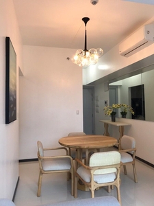 2 bedroom for rent at BGC Uptown Parksuites tower 1 on Carousell