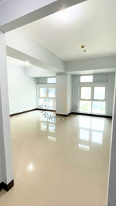 2 Bedroom For Sale in Legrand 1 on Carousell