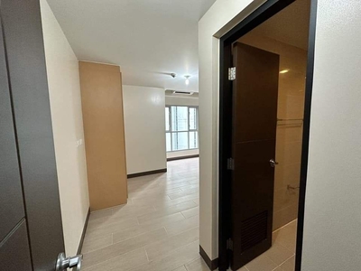 2BR FOR RENT IN MAKATI: THE ELLIS TOWER on Carousell