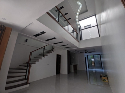 3 STOREY HOME FOR SALE: BETTER LIVING PARAÑAQUE on Carousell