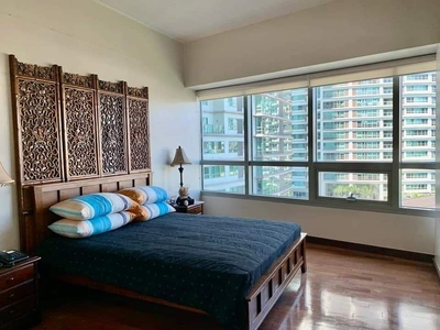 3BR CONDO UNIT FOR RENT IN MAKATI: THE RESIDENCES AT GREENBELT LAGUNA TOWER on Carousell