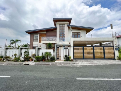 6 Bedroom Vacation House and Lot For Sale in Tagaytay City on Carousell