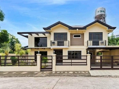 ALABANG 400 HOUSE FOR SALE on Carousell