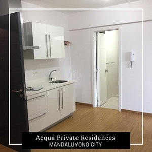Best-Value 2BR Condo for Sale in Acqua Private Residences on Carousell