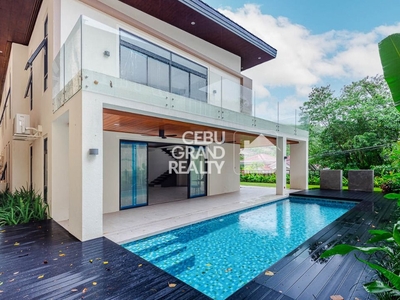Brand New 6 Bedroom House for Sale in Maria Luisa Park on Carousell