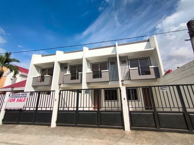 BRAND NEW TOWNHOUSE FOR SALE IN PAMPLONA DOS
