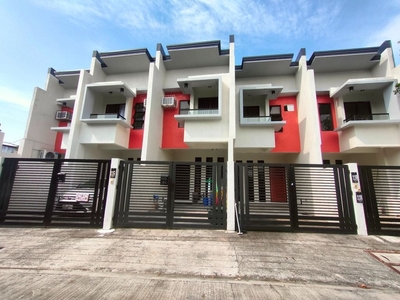 FOR SALE 2 STOREY BRAND NEW TOWNHOUSE IN LAS PINAS 15MINS TO NAIA TERMINAL 1