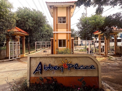 For Sale : Abbeys Place Subdivision Bare House and Lot 54 sqm lot on Carousell