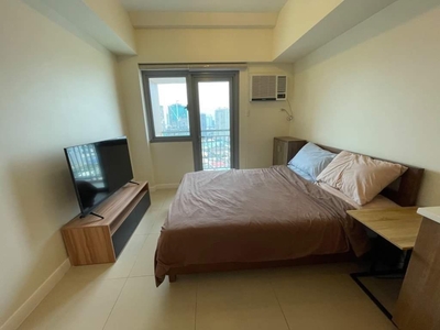 FOR SALE: STUDIO UNIT with balcony - The Vantage IN KAPITOLYO - West Tower