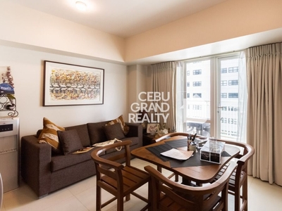 Furnished 2 Bedroom Condo for Rent in Solinea Towers on Carousell