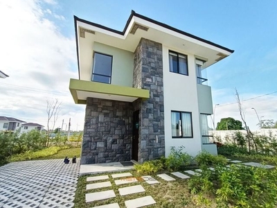 House and Lot for Sale in Parklane Settings Vermosa Daang Hari Imus Cavite on Carousell