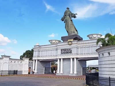 HUGE & RARE! Mausoleum Lot For Sale in Eternal Gardens Baesa Quezon City just like Heritage Park