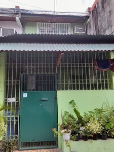 Las Pinas Townhouse for Sale on Carousell