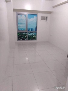 Mandaluyong 1 BR unit for rent near Cherry and EDSA