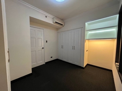 MCA - FOR LEASE: 2 Bedroom Unit in One Rockwell