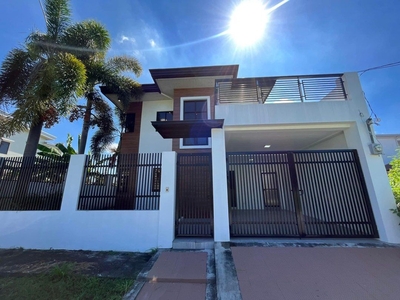 MODERN HOUSE FOR SALE on Carousell
