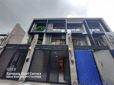 Modern Townhouse For Sale in Sikatuna Quezon City on Carousell